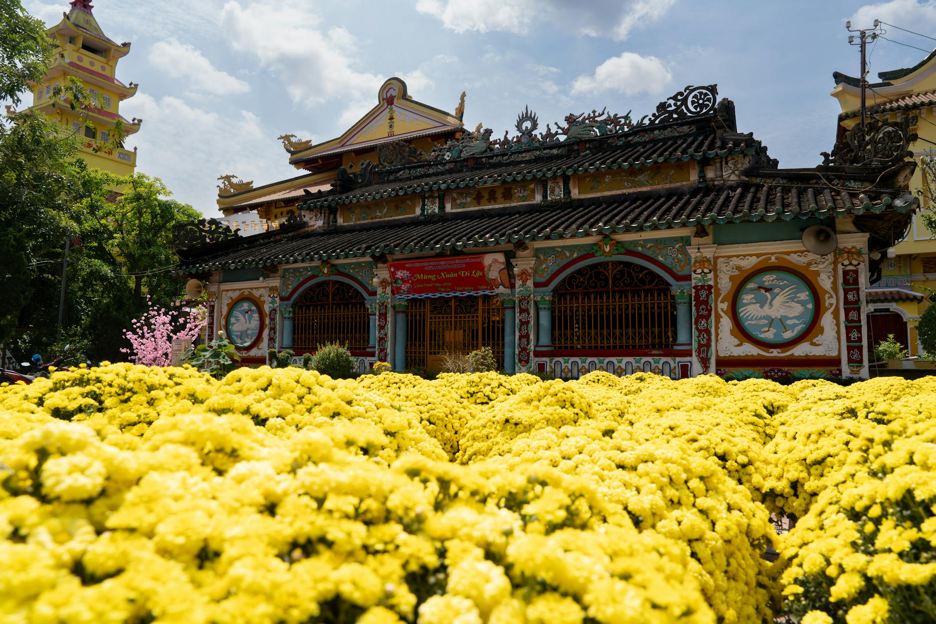 Minh họa rủi ro bảo mật khi tải file APK không rõ nguồn gốc